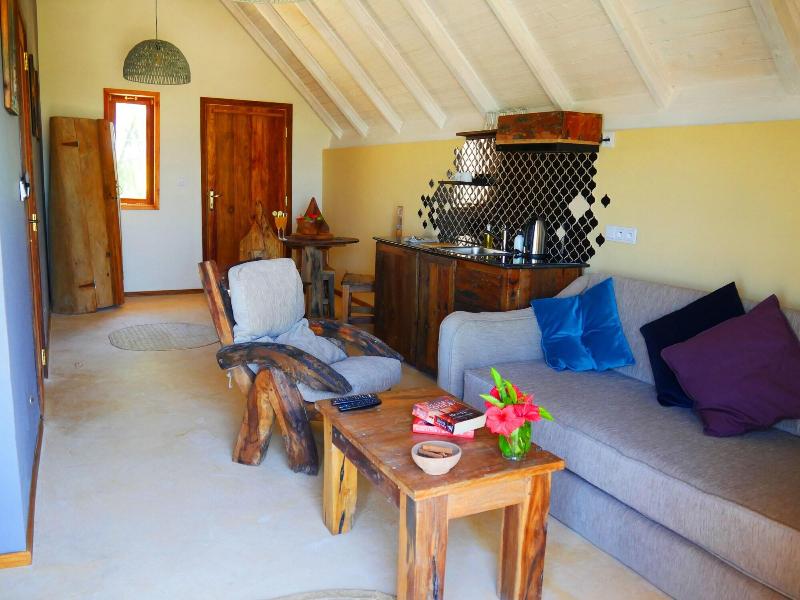 Clove Island Villas&Spa image