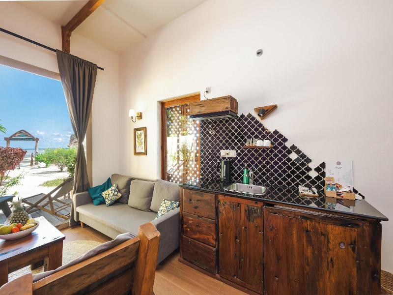 Clove Island Villas&Spa image