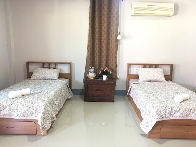 Muangchaem House image