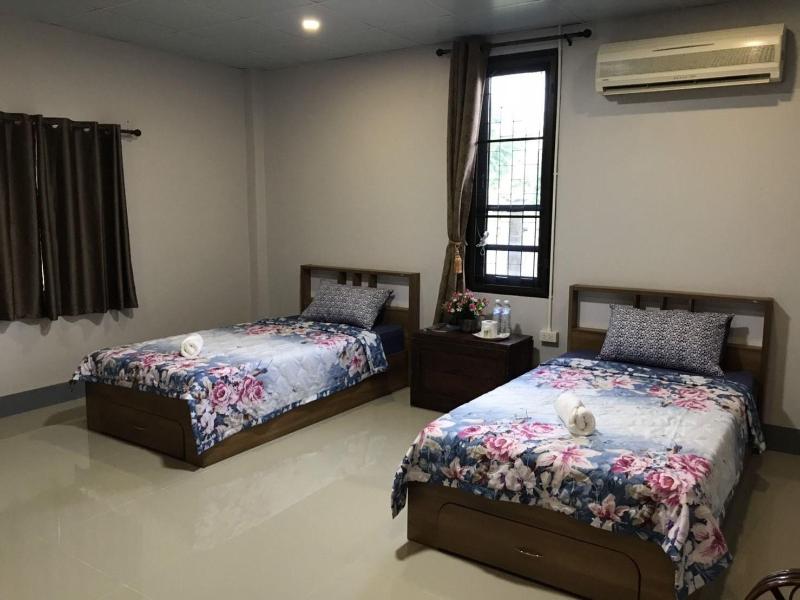 Muangchaem House image