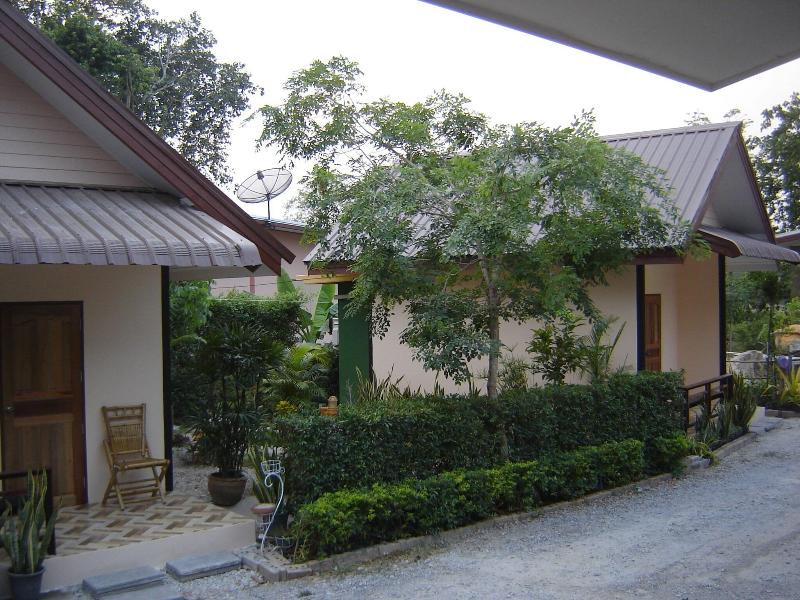 Numhom Resort image
