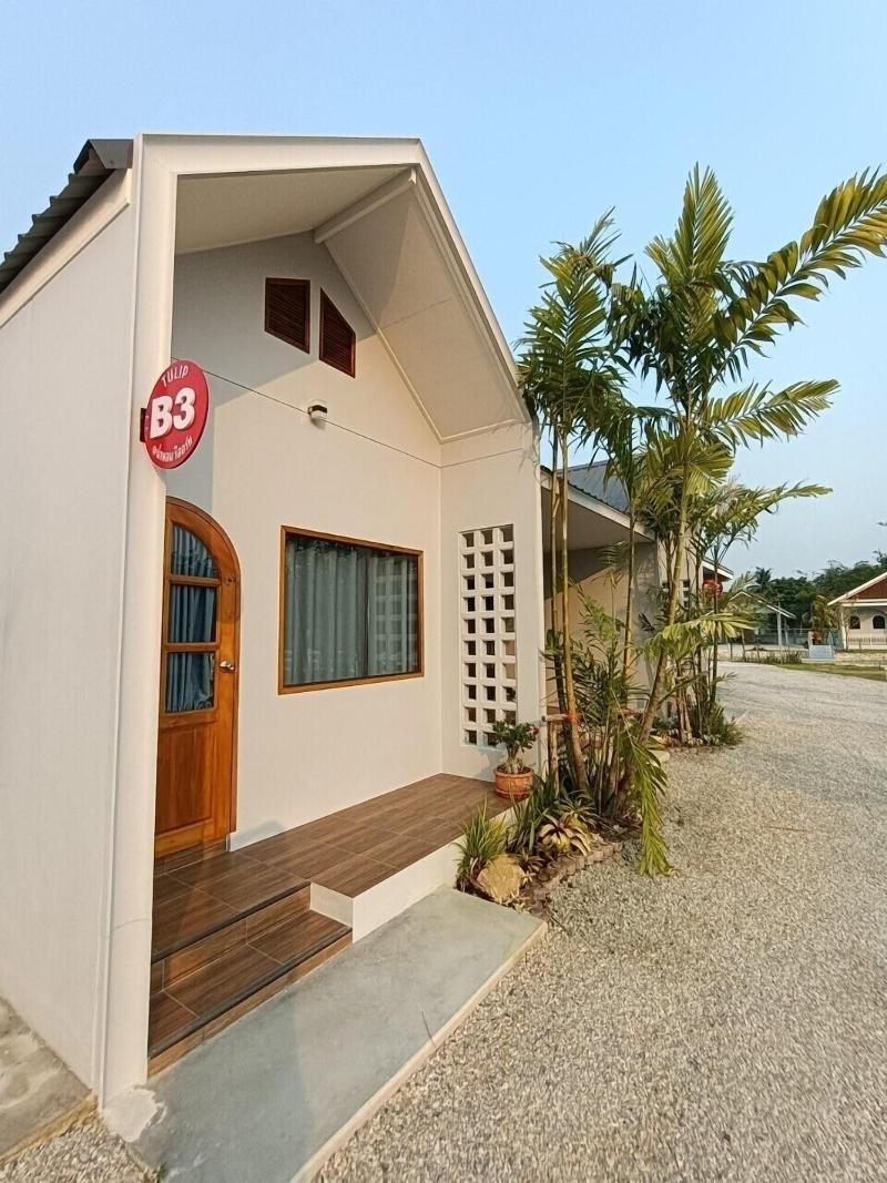 Numhom Resort image