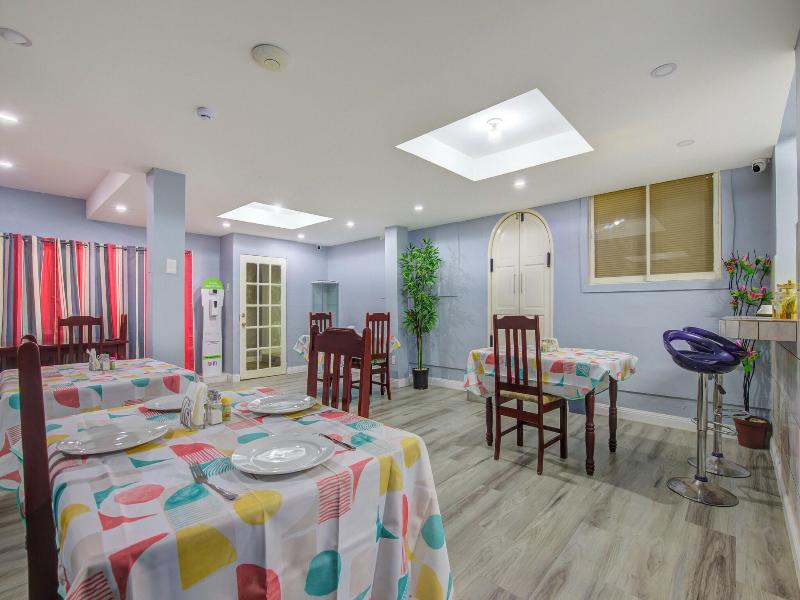 Airport Suites Hotel image