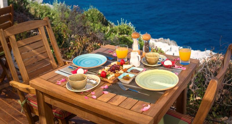 Mandalina Luxury Suites image
