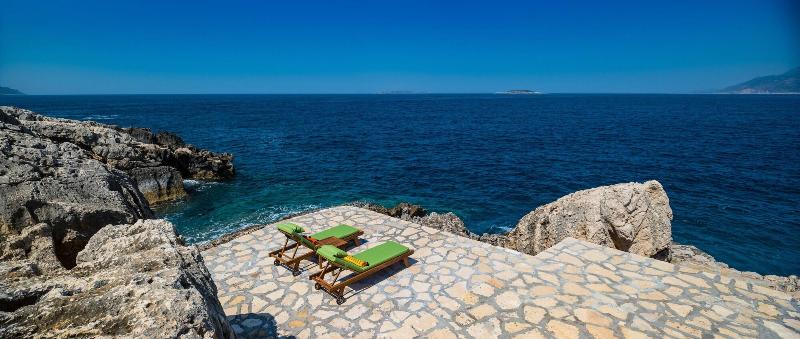 Mandalina Luxury Suites image