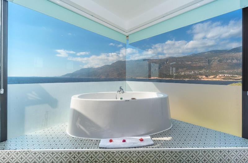 Mandalina Luxury Suites image