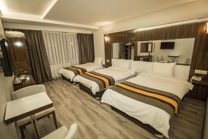Yucel Hotel image