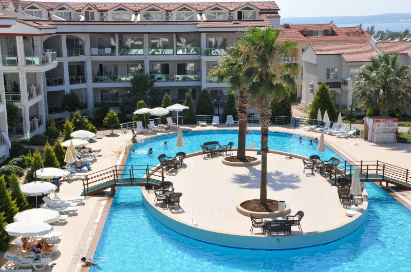 Akbük Palace Hotel & Residence image