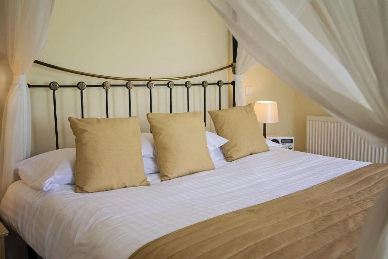 Waveney House Hotel image