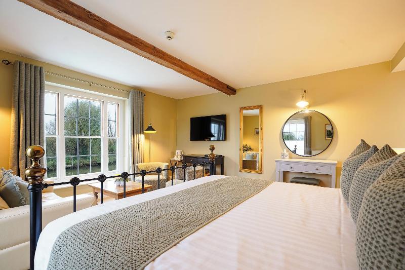 Waveney House Hotel image