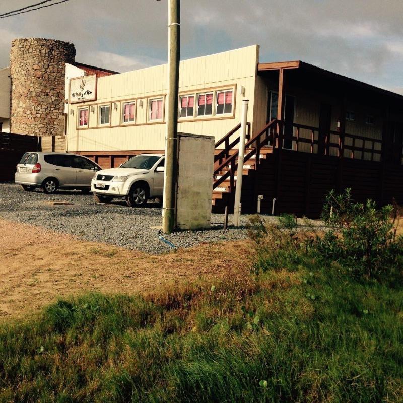 El Diablo Y El Mar — exterior view