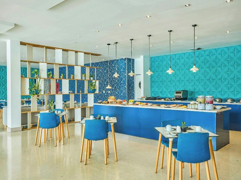 Marriott Maracay Golf Resort image