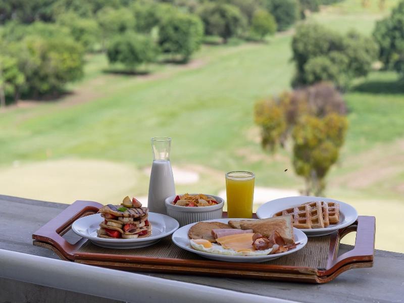 Marriott Maracay Golf Resort image
