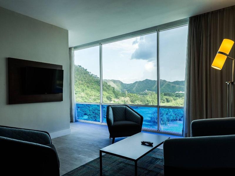 Marriott Maracay Golf Resort image