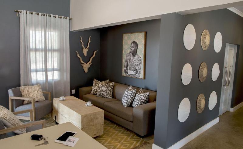 The Urban Hotel image