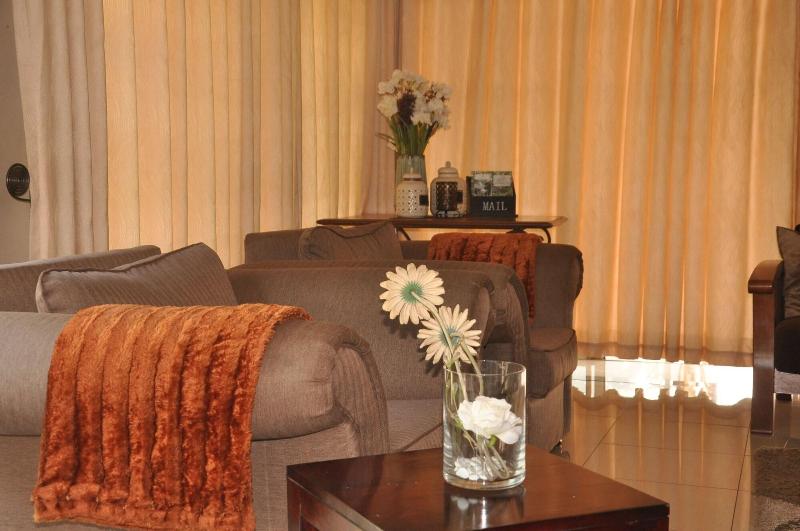 Coghlan Villa Guest House image