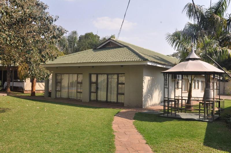 Coghlan Villa Guest House image