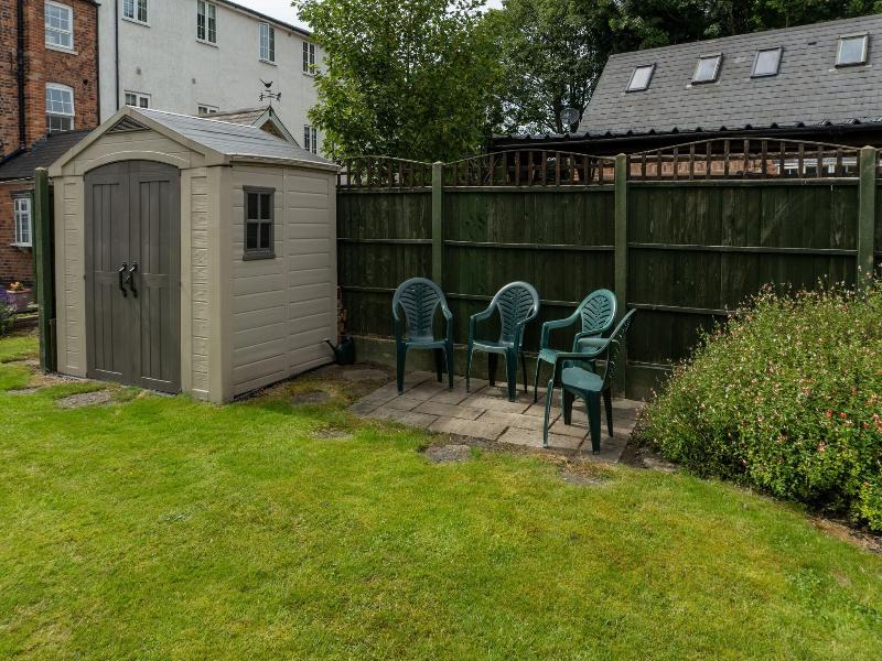 The Lawns Guest House image