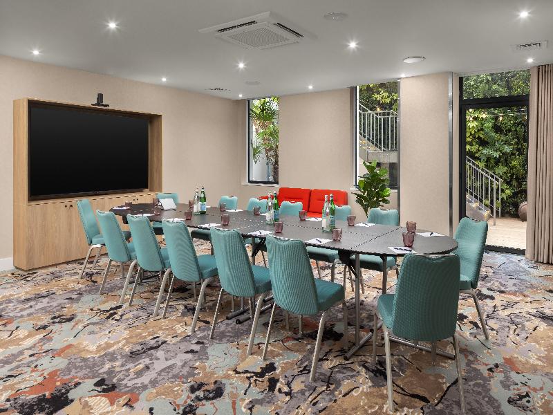 Hyatt Place London City East image