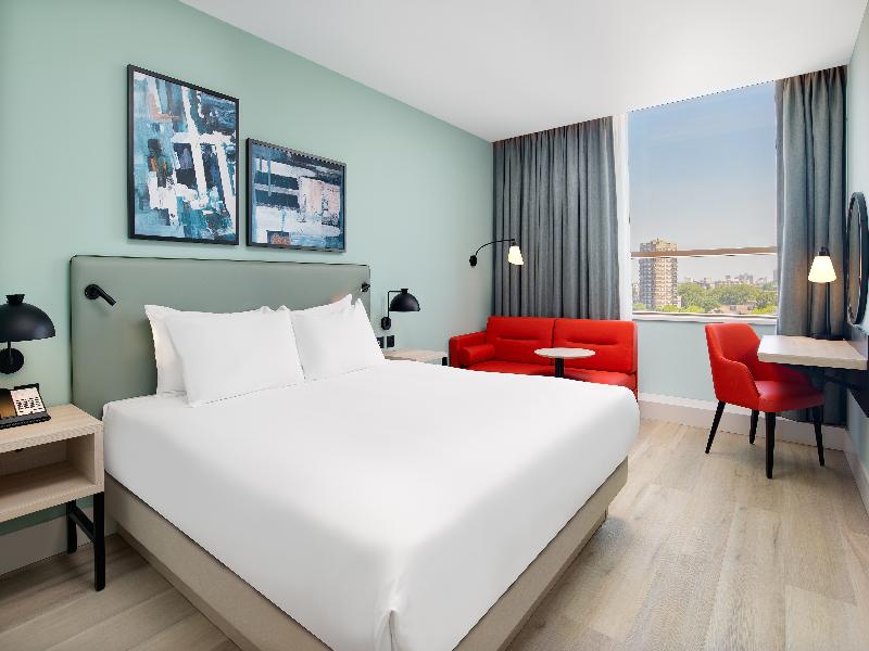 Hyatt Place London City East image