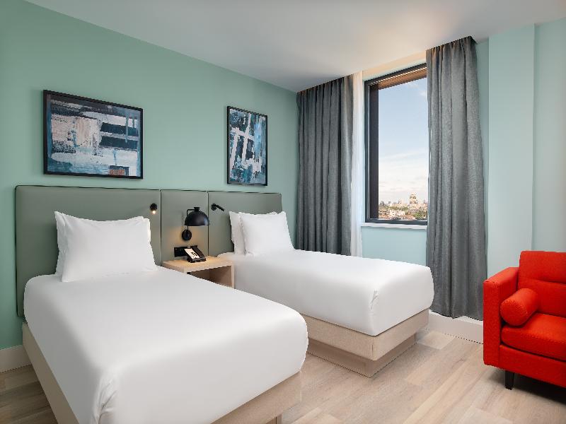 Hyatt Place London City East image