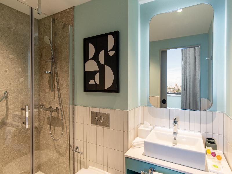 Hyatt Place London City East image