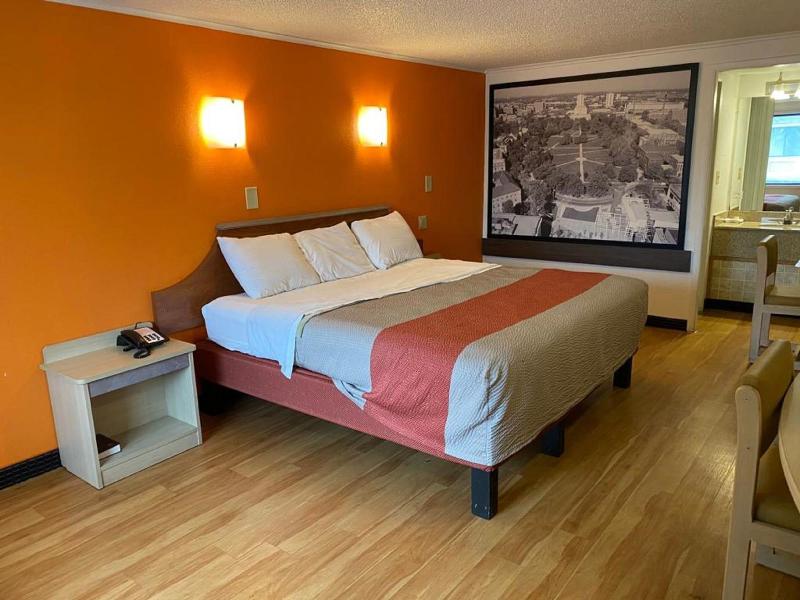 Fairbridge Inn Express London image