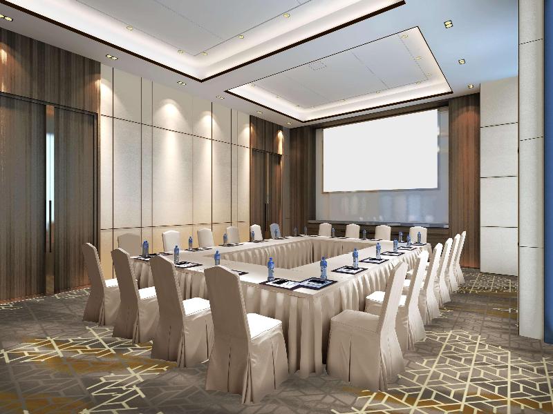 Hilton Garden Inn Heze image