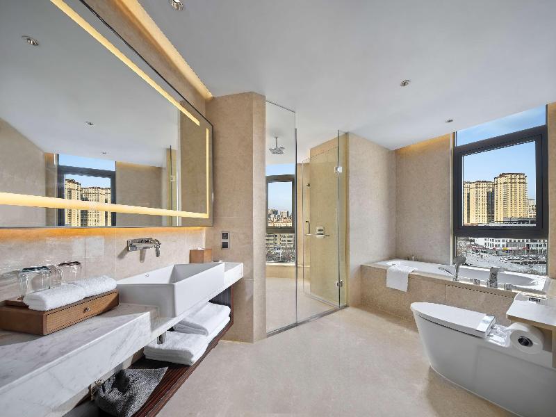 Hilton Garden Inn Heze image