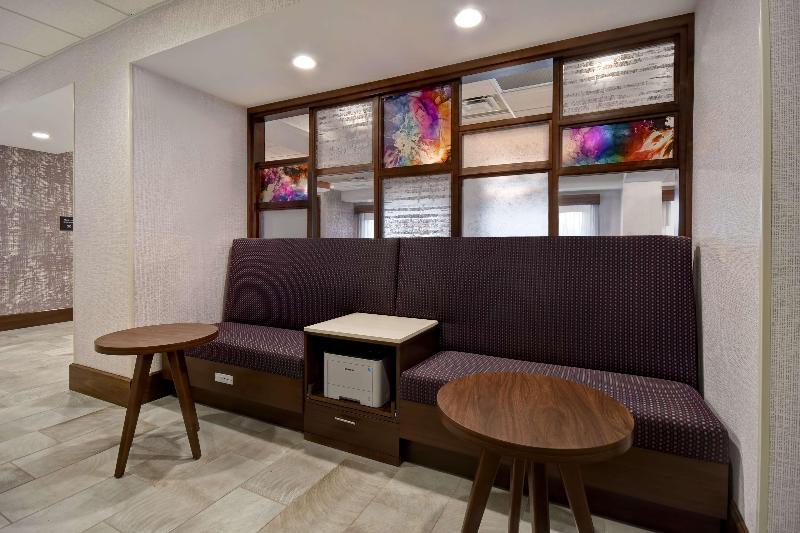 Hampton Inn By Hilton Pleasant View image