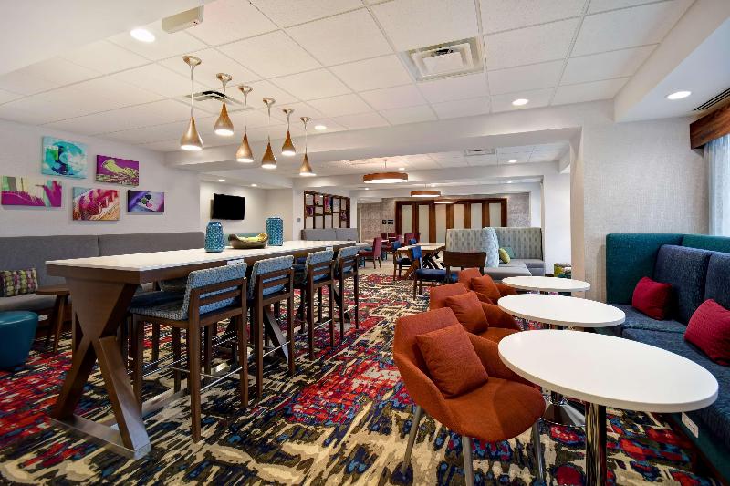 Hampton Inn By Hilton Pleasant View image