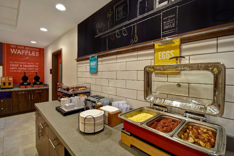 Hampton Inn By Hilton Pleasant View image