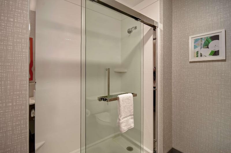 Hampton Inn By Hilton Pleasant View image