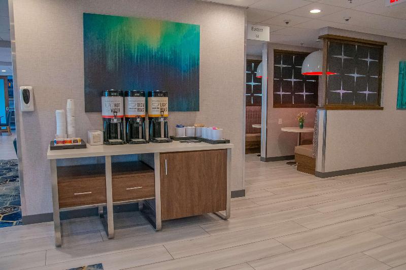 Hampton Inn By Hilton Wabash image