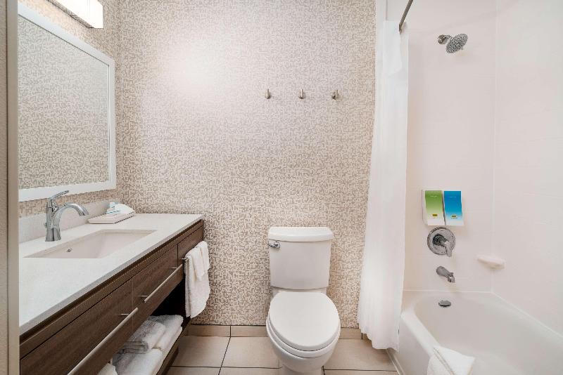 Home2 Suites By Hilton Corona image