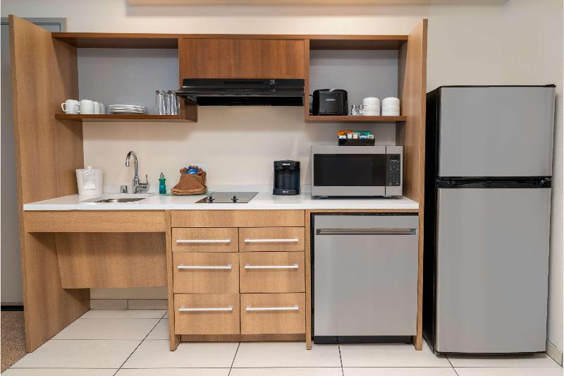 Home2 Suites By Hilton Corona image