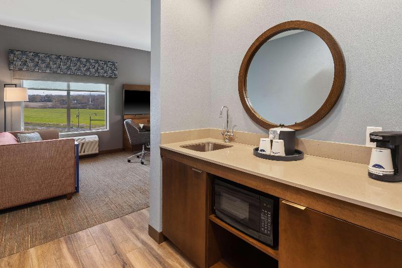 Hampton Inn Circleville image
