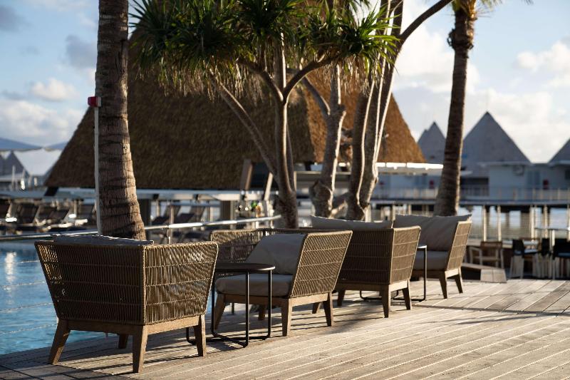 DoubleTree by Hilton Noumea Ilot Maitre Resort image