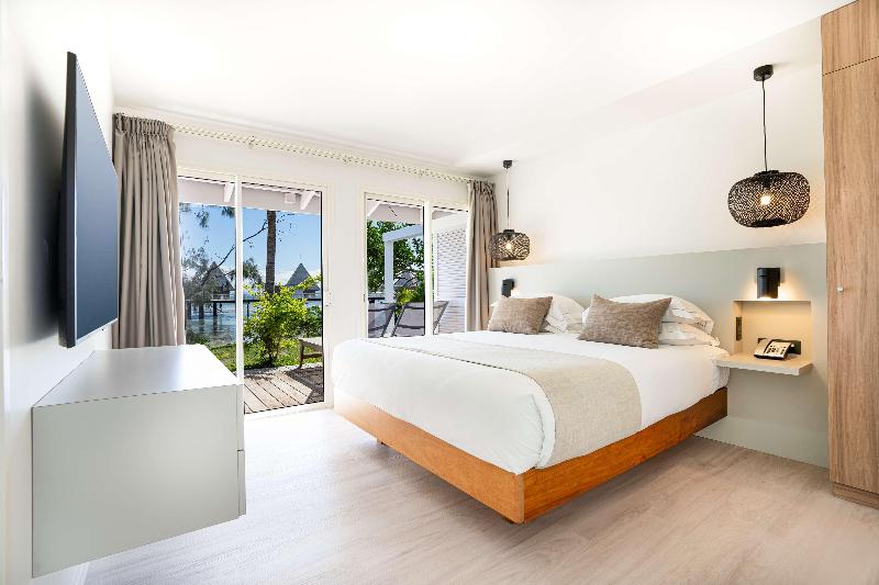 DoubleTree by Hilton Noumea Ilot Maitre Resort image