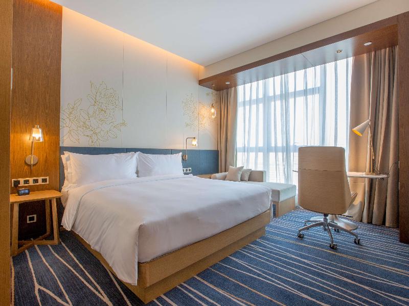 Hilton Garden Inn Zibo Zhangdian image