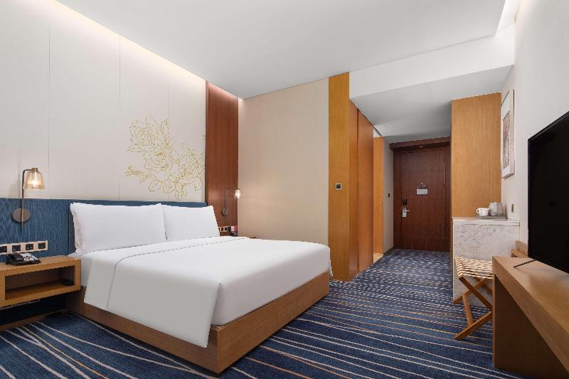 Hilton Garden Inn Zibo Zhangdian image