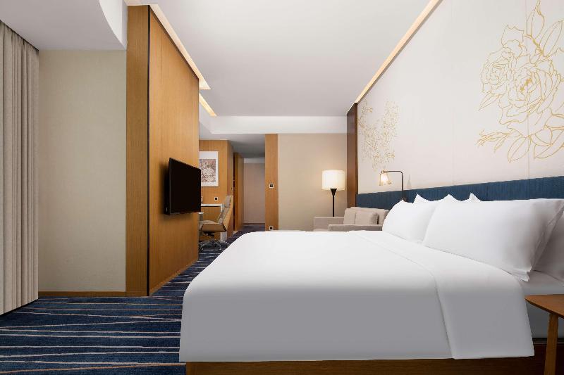 Hilton Garden Inn Zibo Zhangdian image