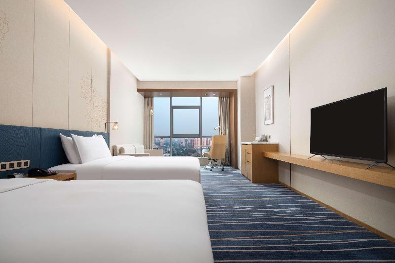 Hilton Garden Inn Zibo Zhangdian image