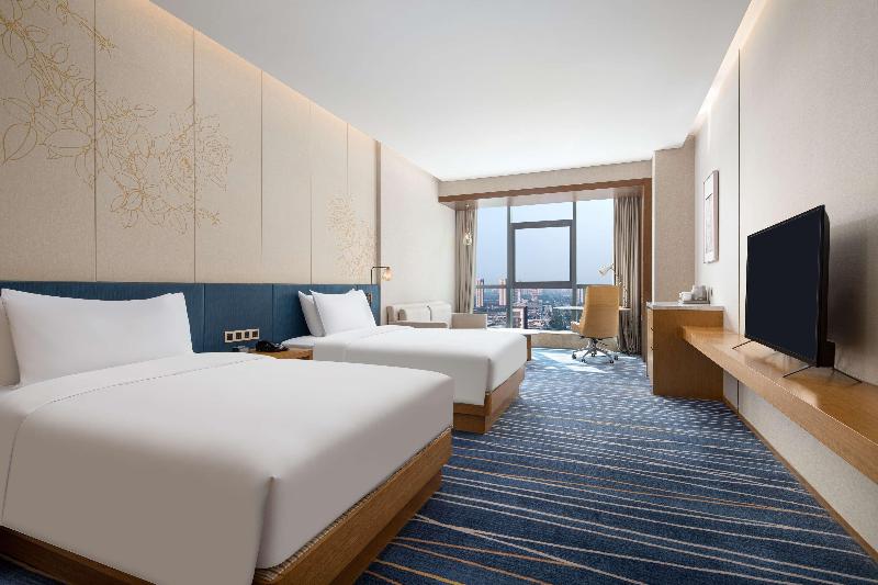 Hilton Garden Inn Zibo Zhangdian image