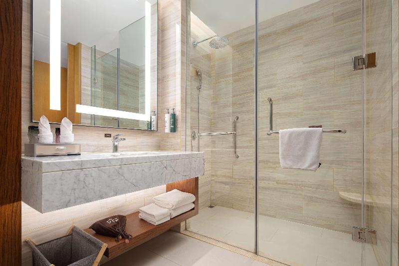 Hilton Garden Inn Zibo Zhangdian image