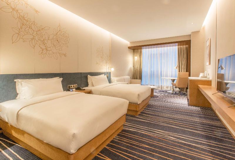 Hilton Garden Inn Zibo Zhangdian image