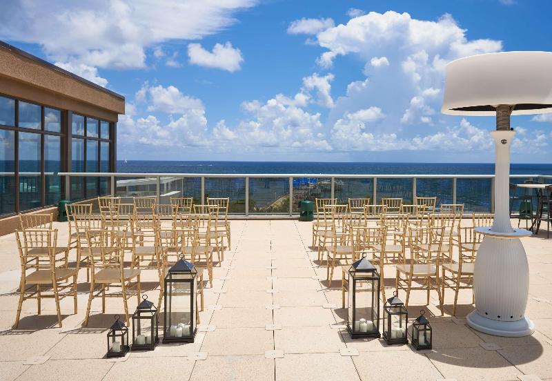 Tru By Hilton Pompano Beach Pier image