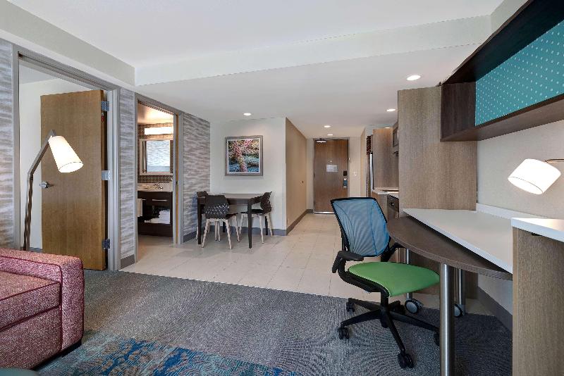 Home2 Suites By Hilton Gulf Breeze Pensacola Area image
