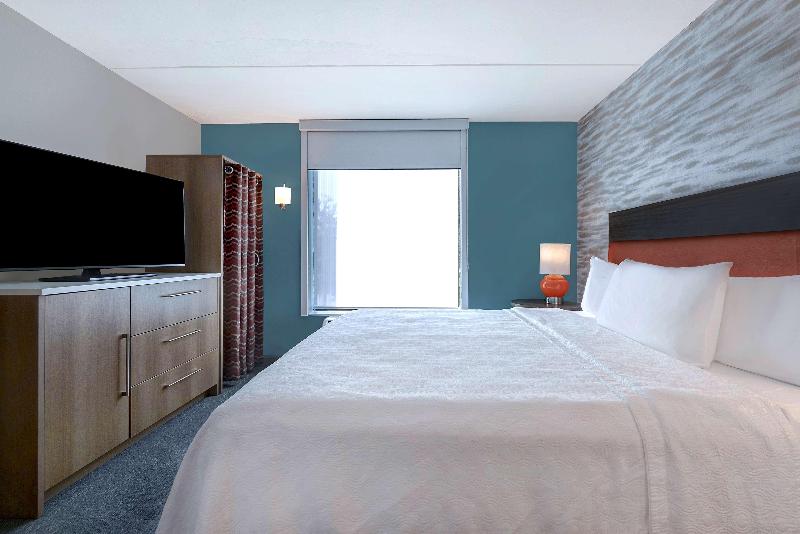 Home2 Suites By Hilton Gulf Breeze Pensacola Area image