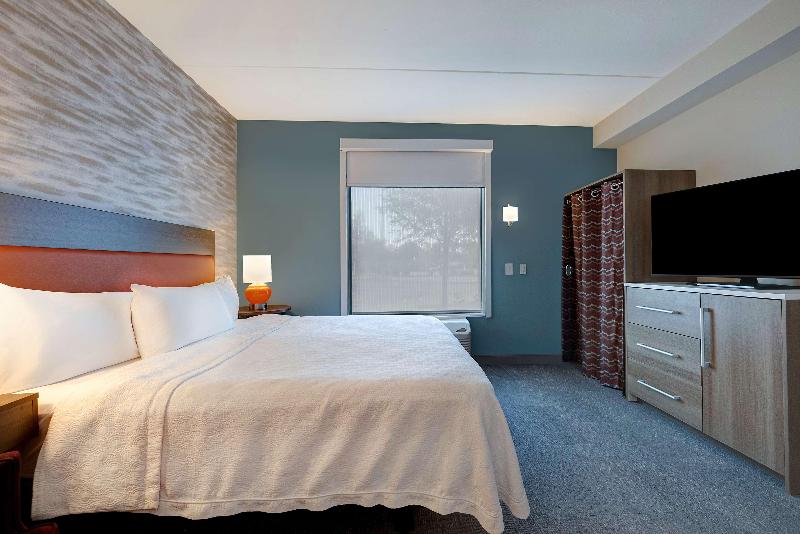 Home2 Suites By Hilton Gulf Breeze Pensacola Area image